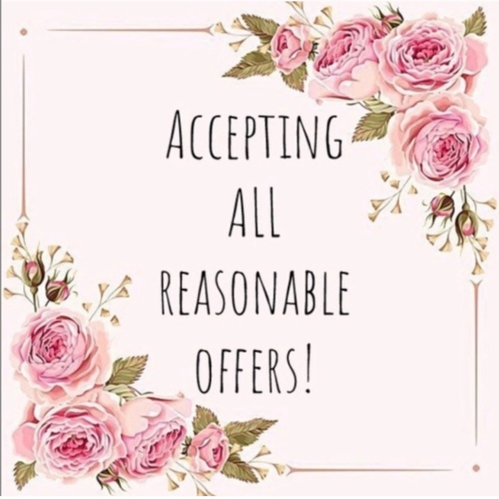 Accepting all reasonable offers! 💕